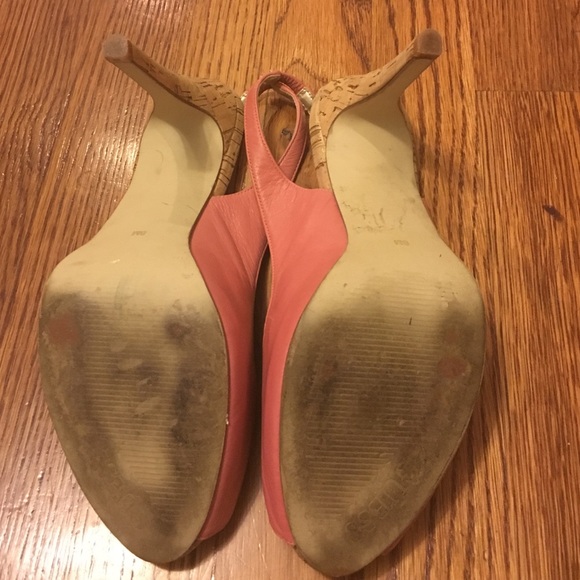 Peeptoe slingback Guess heels - Picture 3 of 4